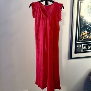 Chic 100% Linen V-neck Ruffle Cap-sleeve Dress